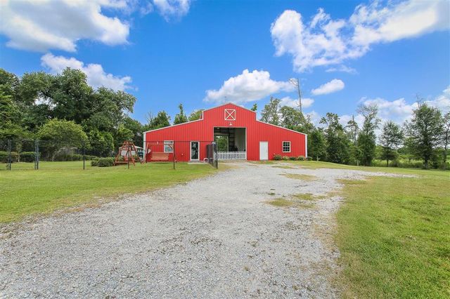 935 Bagdad Road, Westlake, LA 70669