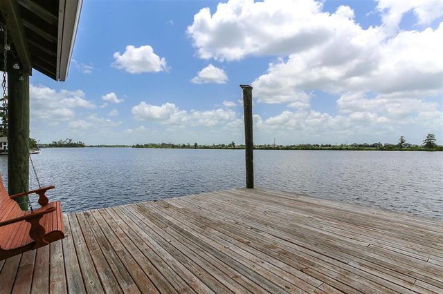 935 Bagdad Road, Westlake, LA 70669