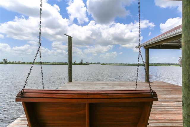 935 Bagdad Road, Westlake, LA 70669