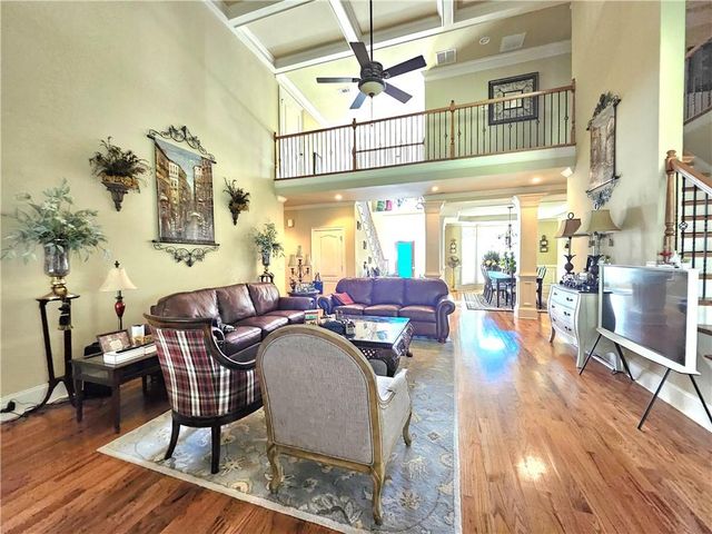 930 Chateau Forest Road, Hoschton, GA 30548