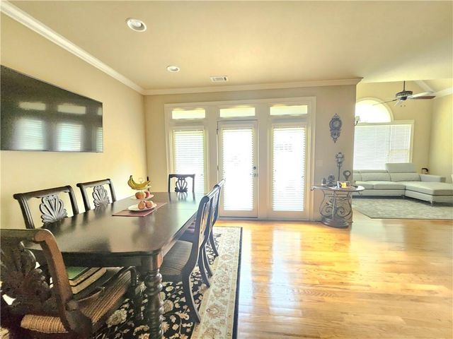930 Chateau Forest Road, Hoschton, GA 30548