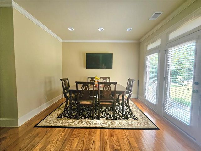 930 Chateau Forest Road, Hoschton, GA 30548