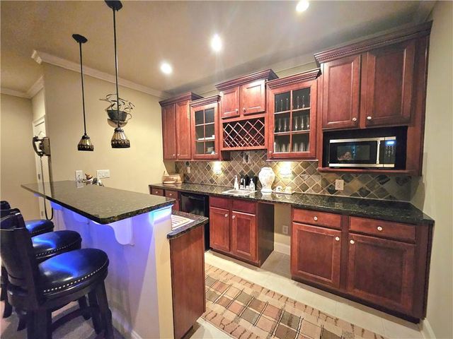 930 Chateau Forest Road, Hoschton, GA 30548