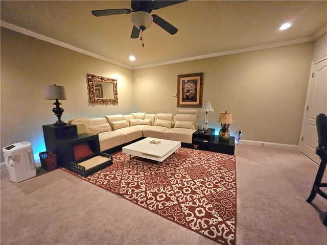 930 Chateau Forest Road, Hoschton, GA 30548