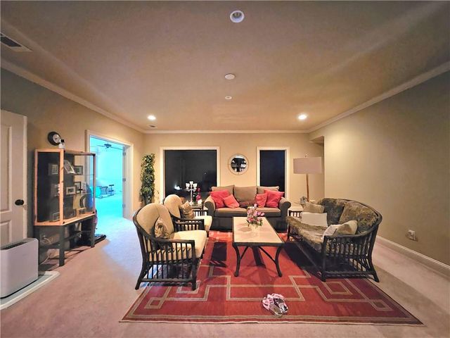 930 Chateau Forest Road, Hoschton, GA 30548