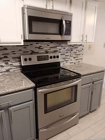 8408 Echo Creek, San Antonio, TX 78240