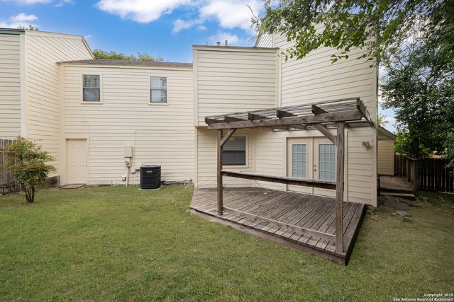 8408 Echo Creek, San Antonio, TX 78240