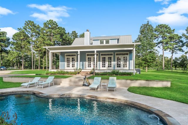 5345 Deep Forest Trail, Navasota, TX 77868