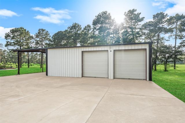 5345 Deep Forest Trail, Navasota, TX 77868
