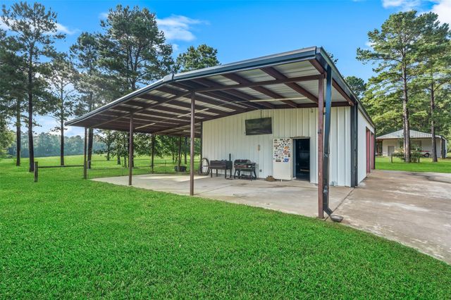 5345 Deep Forest Trail, Navasota, TX 77868