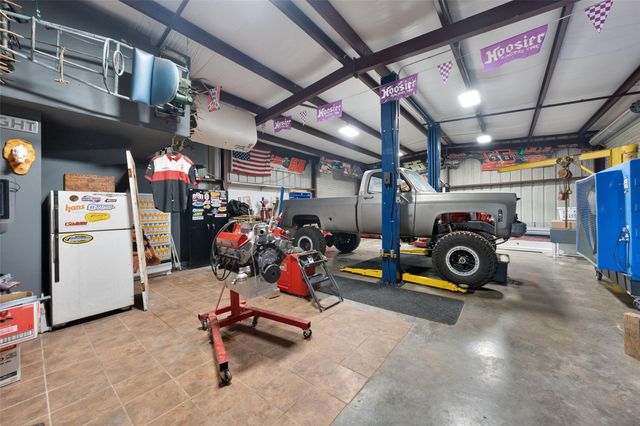 5345 Deep Forest Trail, Navasota, TX 77868