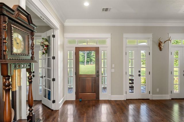 5345 Deep Forest Trail, Navasota, TX 77868