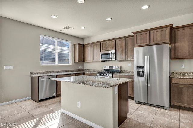 5336 Mountain Garland Lane, North Las Vegas, NV 89081