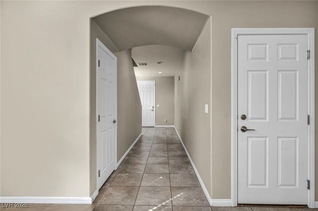 5336 Mountain Garland Lane, North Las Vegas, NV 89081