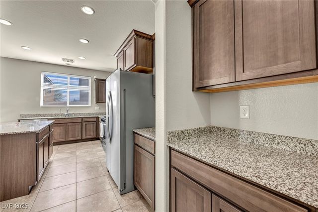 5336 Mountain Garland Lane, North Las Vegas, NV 89081