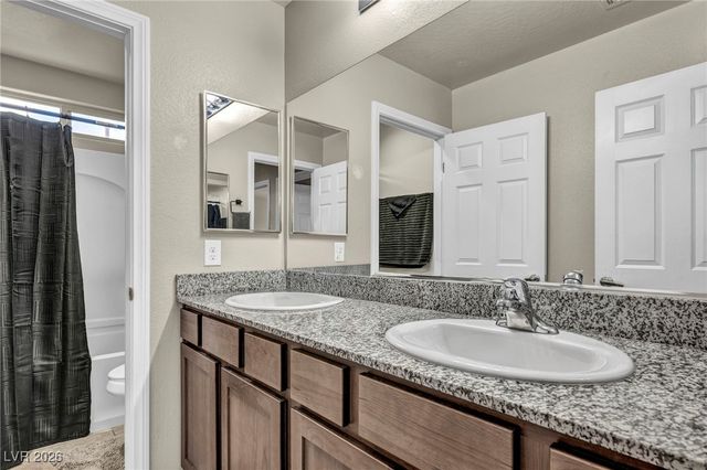 5336 Mountain Garland Lane, North Las Vegas, NV 89081