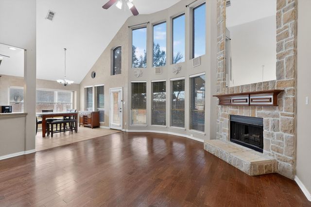 2260 Bald Eagle Way, Grand Prairie, TX 75052