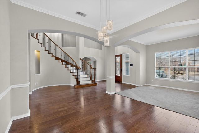 2260 Bald Eagle Way, Grand Prairie, TX 75052