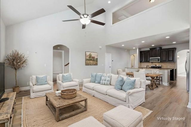 4201 Oak Bluff Road, Melissa, TX 75454