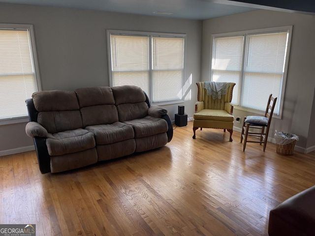 71 Mcguire Road, Dallas, GA 30157