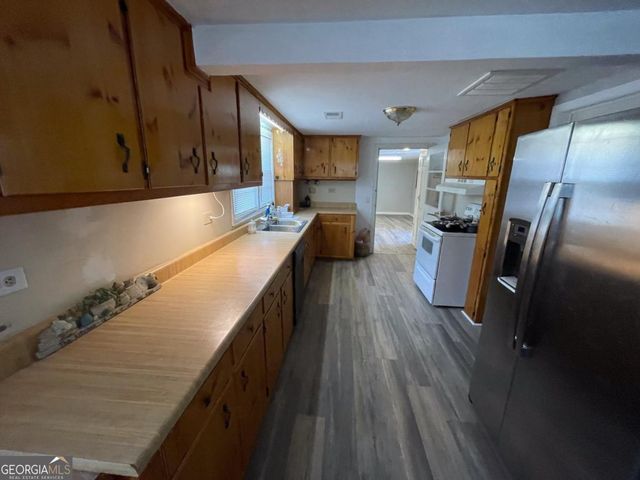 71 Mcguire Road, Dallas, GA 30157