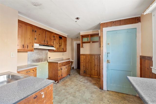 5306 South Salina Street, Syracuse, NY 13205