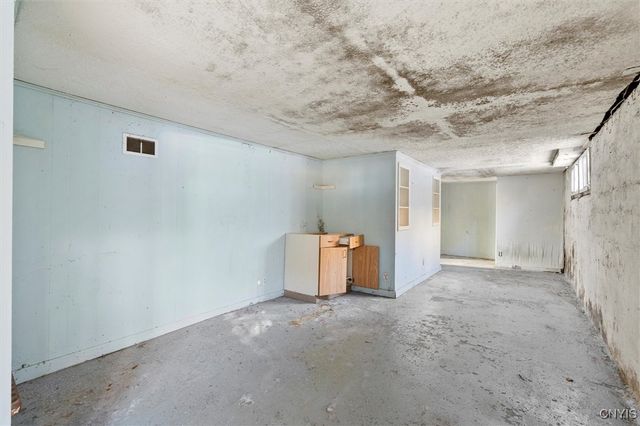 5306 South Salina Street, Syracuse, NY 13205