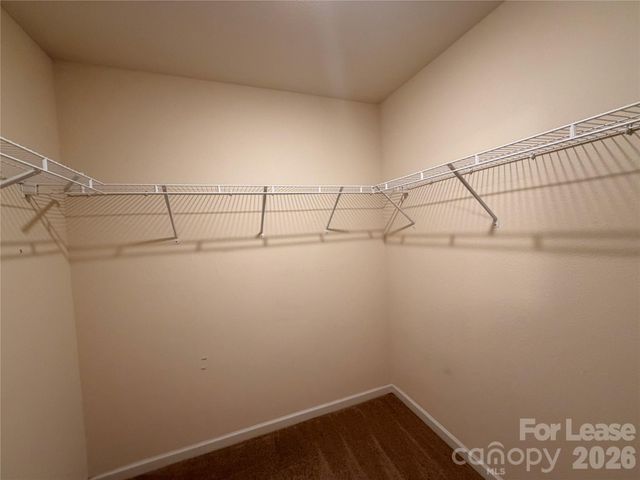 6562 Paw Village Road, Charlotte, NC 28214