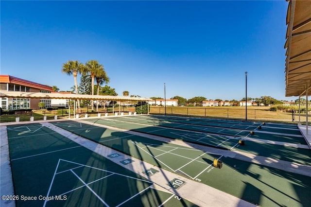17 Vista Palm Lane 201, Vero Beach, FL 32962