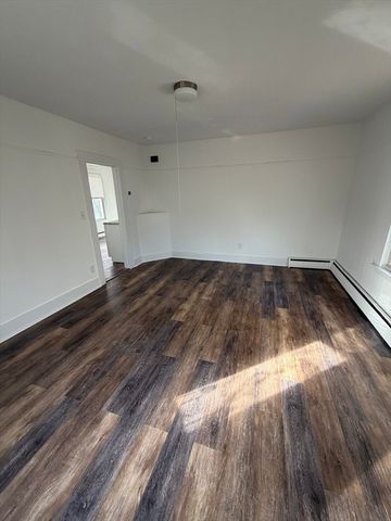 45 Elliot St 2, Beverly, MA 01915