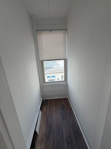 45 Elliot St 2, Beverly, MA 01915