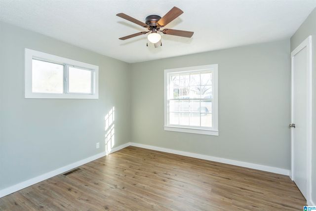 1218 BUNCHIE STREET, Hueytown, AL 35023