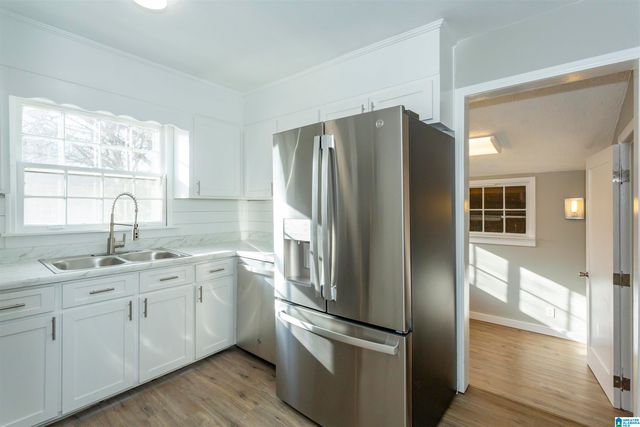 1218 BUNCHIE STREET, Hueytown, AL 35023