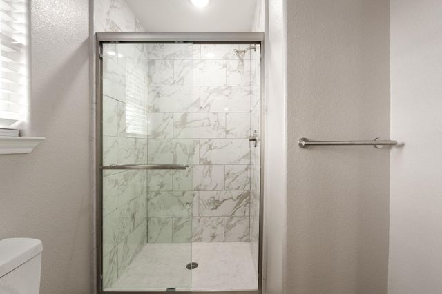 2504 Hanson RD, Killeen, TX 76543