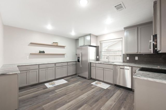 2504 Hanson RD, Killeen, TX 76543