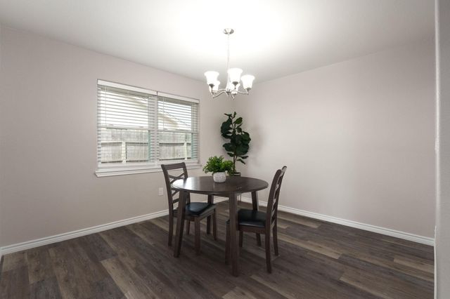 2504 Hanson RD, Killeen, TX 76543