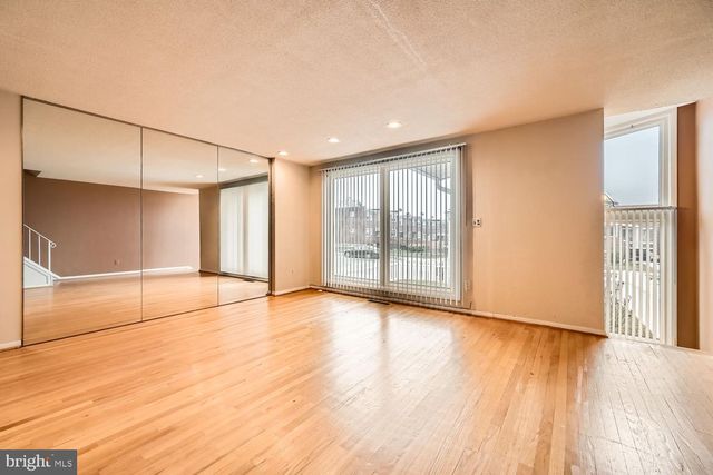 6803 FAIRLAWN AVENUE, Baltimore, MD 21215