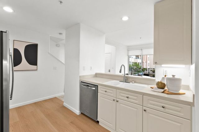 1999 Ofarrell Street, San Mateo, CA 94403