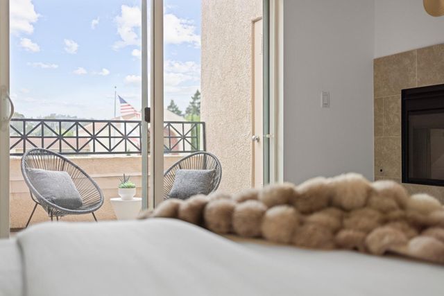 1999 Ofarrell Street, San Mateo, CA 94403