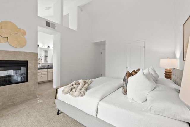 1999 Ofarrell Street, San Mateo, CA 94403