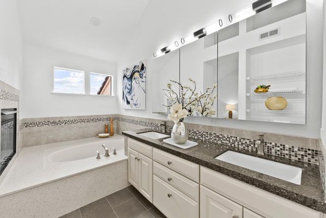 1999 Ofarrell Street, San Mateo, CA 94403