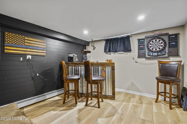 352 Leeward Avenue, Beachwood, NJ 08722