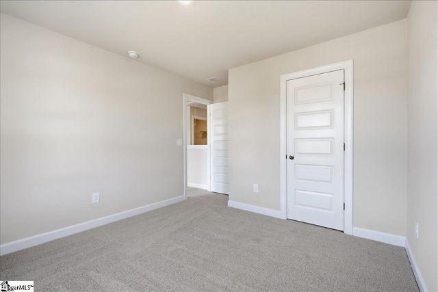 910 Rising Oak Court, Spartanburg, SC 29301