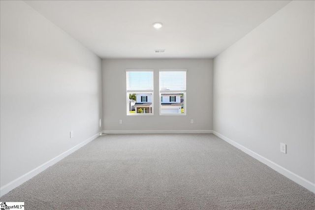 910 Rising Oak Court, Spartanburg, SC 29301
