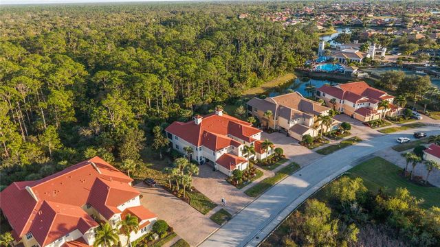 118 BELLA VISTA TERRACE 7C, North Venice, FL 34275