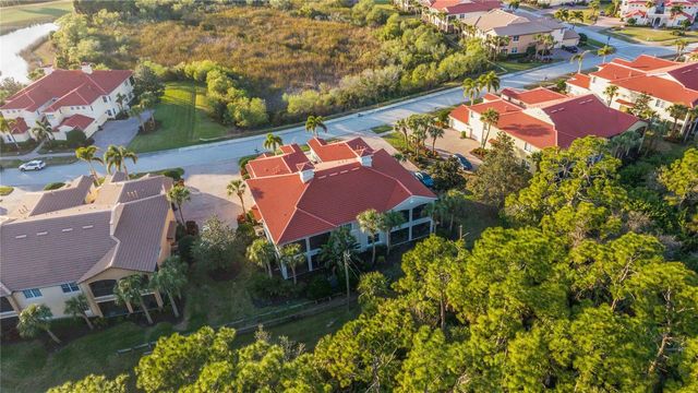118 BELLA VISTA TERRACE 7C, North Venice, FL 34275