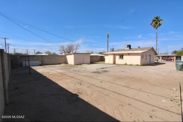 419 W Michigan Drive, Tucson, AZ 85714