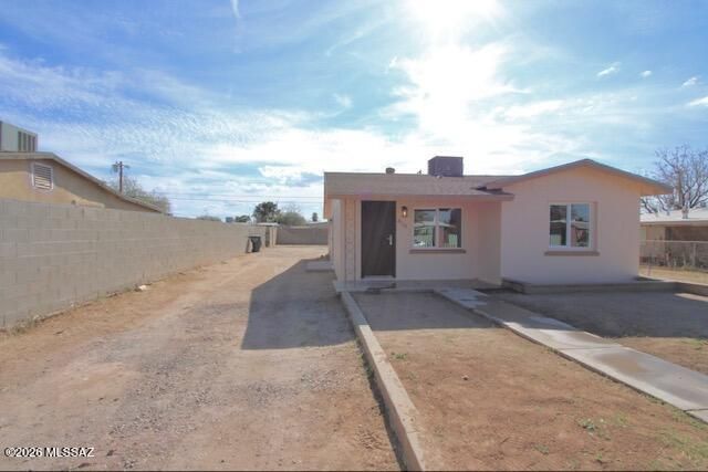 419 W Michigan Drive, Tucson, AZ 85714