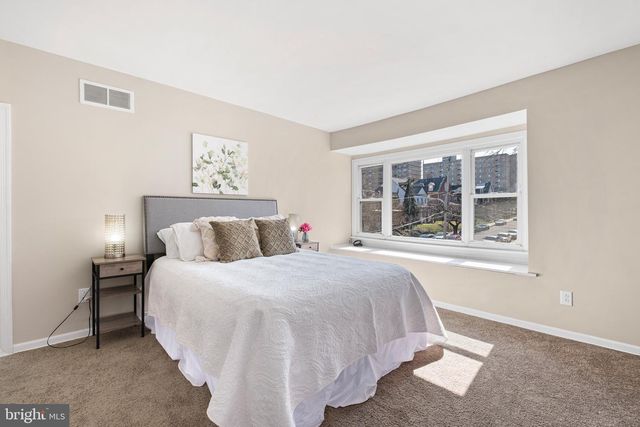 1301 SHALLCROSS AVE, Wilmington, DE 19806