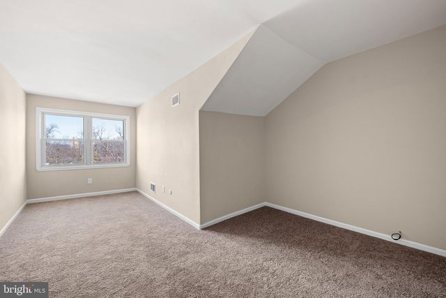 1301 SHALLCROSS AVE, Wilmington, DE 19806